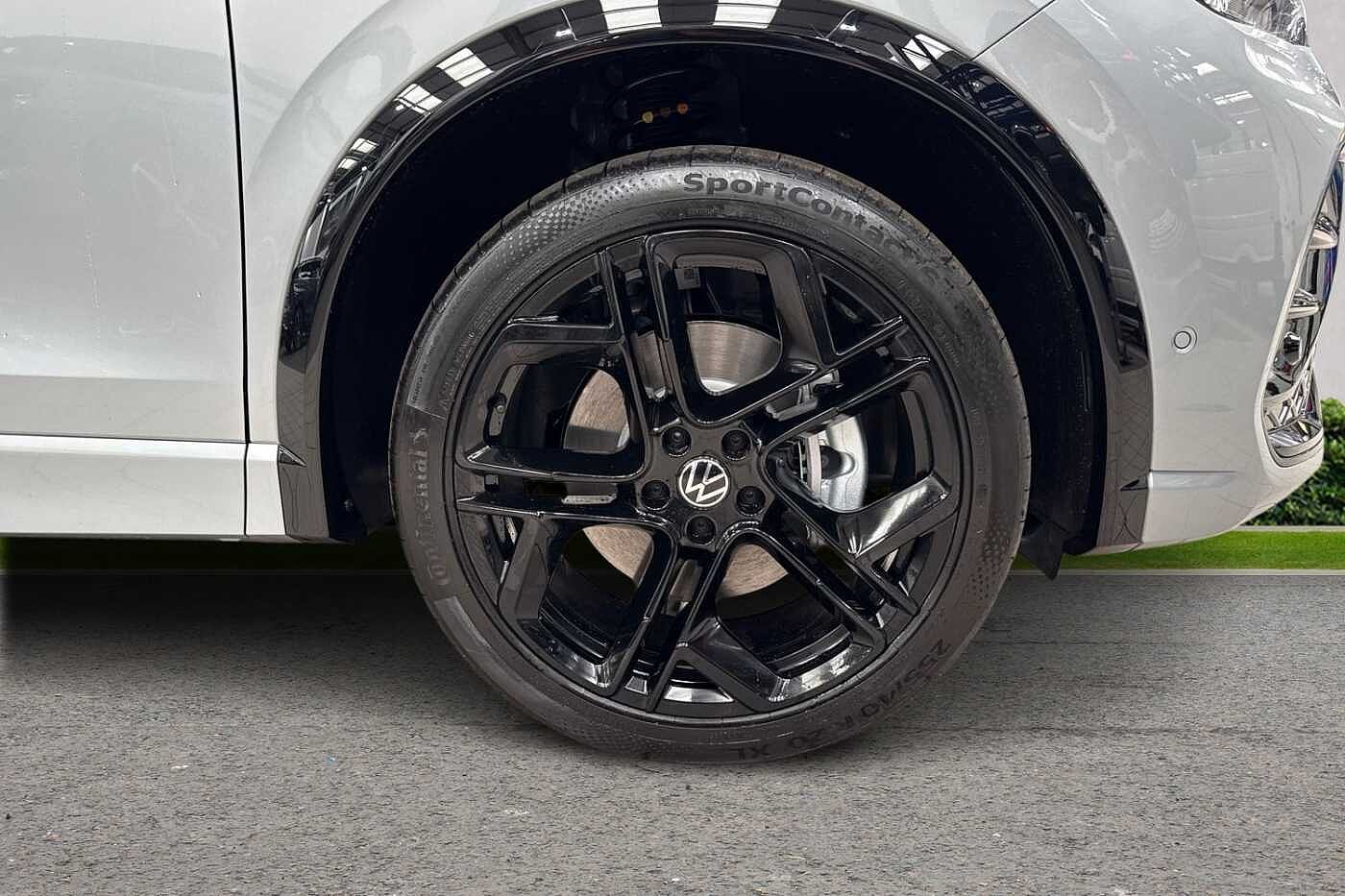 Volkswagen Tiguan Black Edition 2.0 TSI 265PS 7-speed DSG 4Motion 5 Door