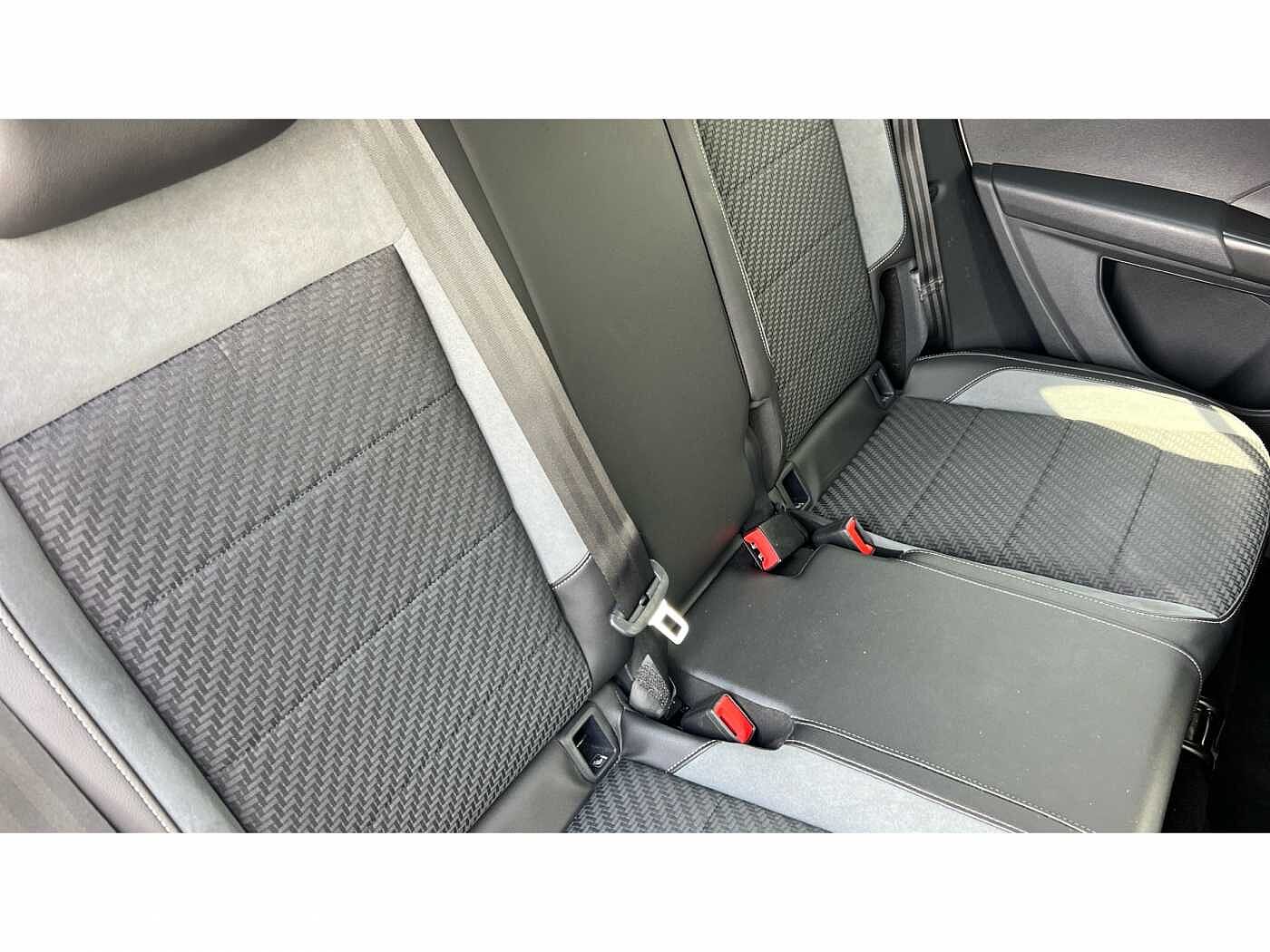 Volkswagen T-cross 1.0 TSI 110 R-Line 5dr DSG