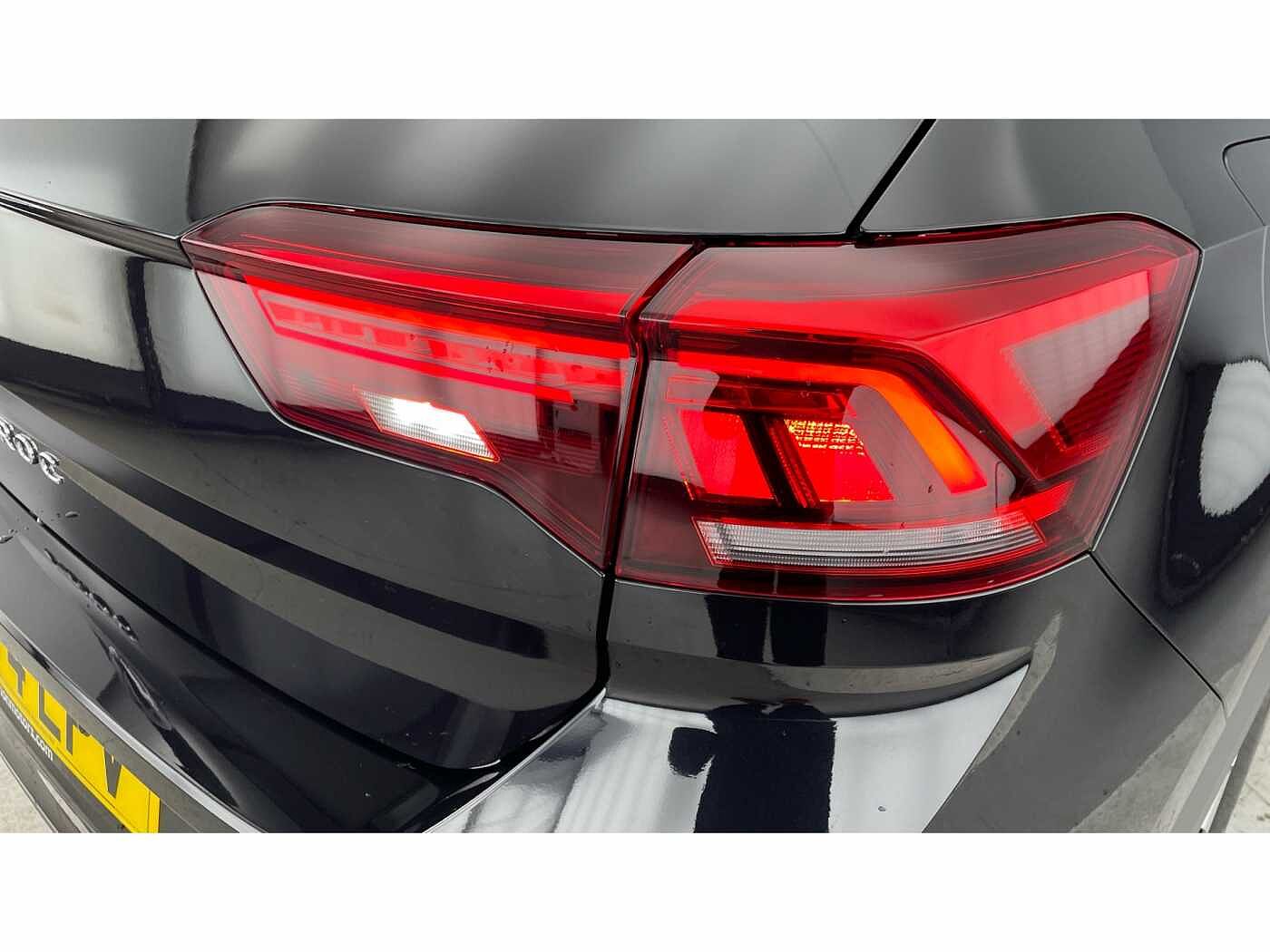 Volkswagen T-ROC R-Line 2.0 TDI 150PS 7-speed DSG 5 Door