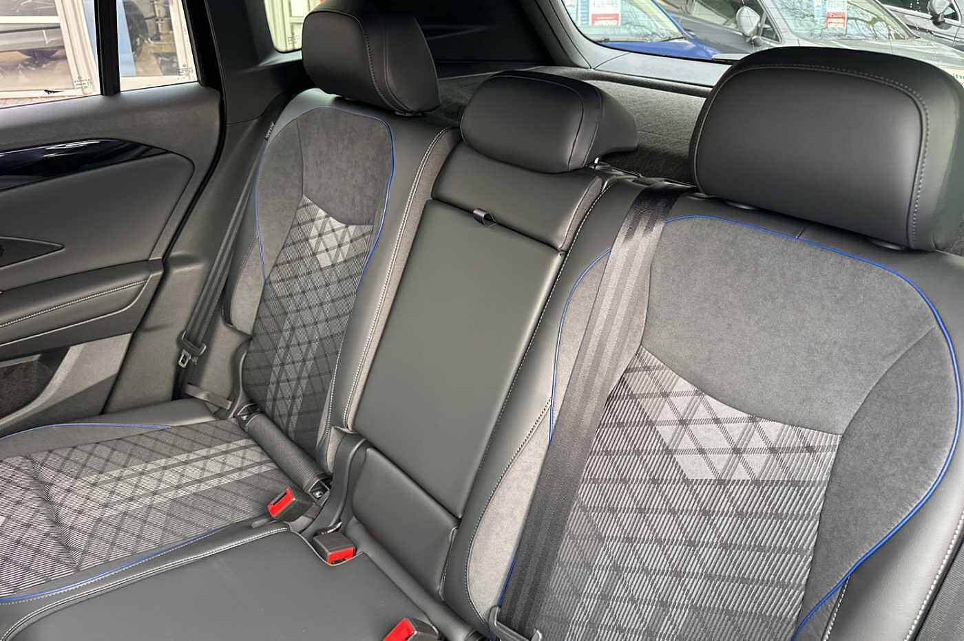 Volkswagen Tiguan 2.0TDI (150ps) R-Line DSG **WINTER PACK*CLIMATE WINDSCREEN**