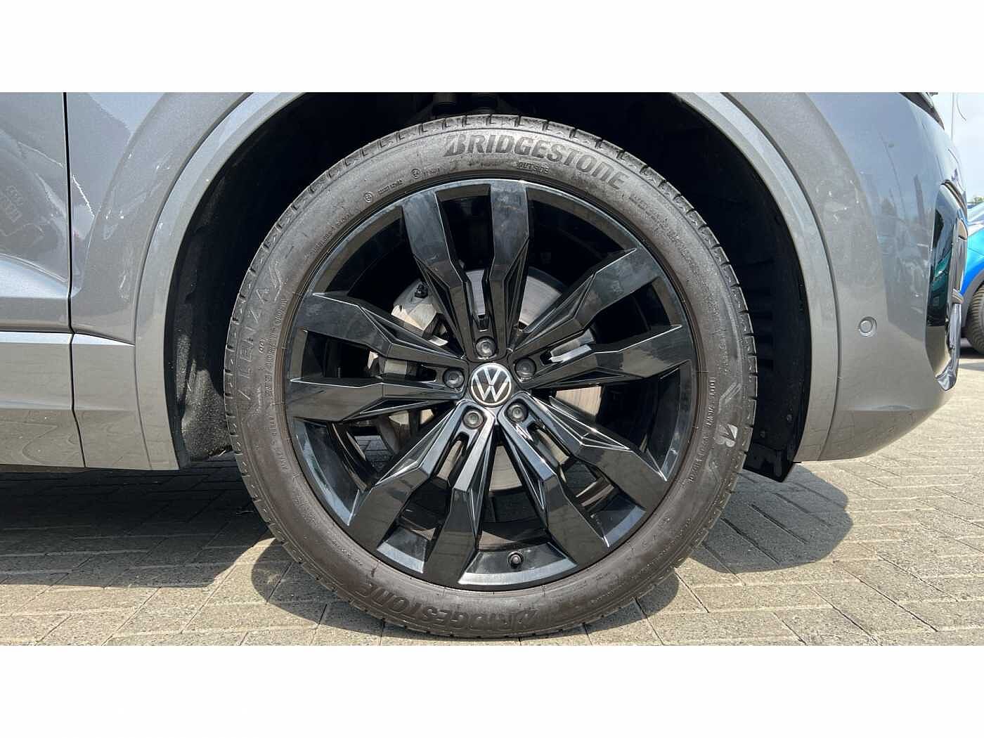 Volkswagen Touareg 3.0TDI (286ps) Black Edition 4Motion 5dr
