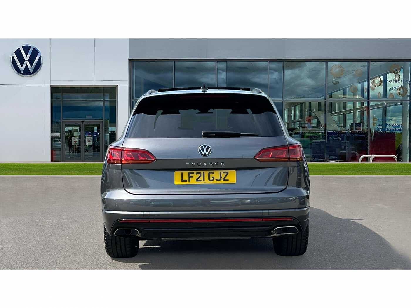 Volkswagen Touareg 3.0TDI (286ps) Black Edition 4Motion 5dr