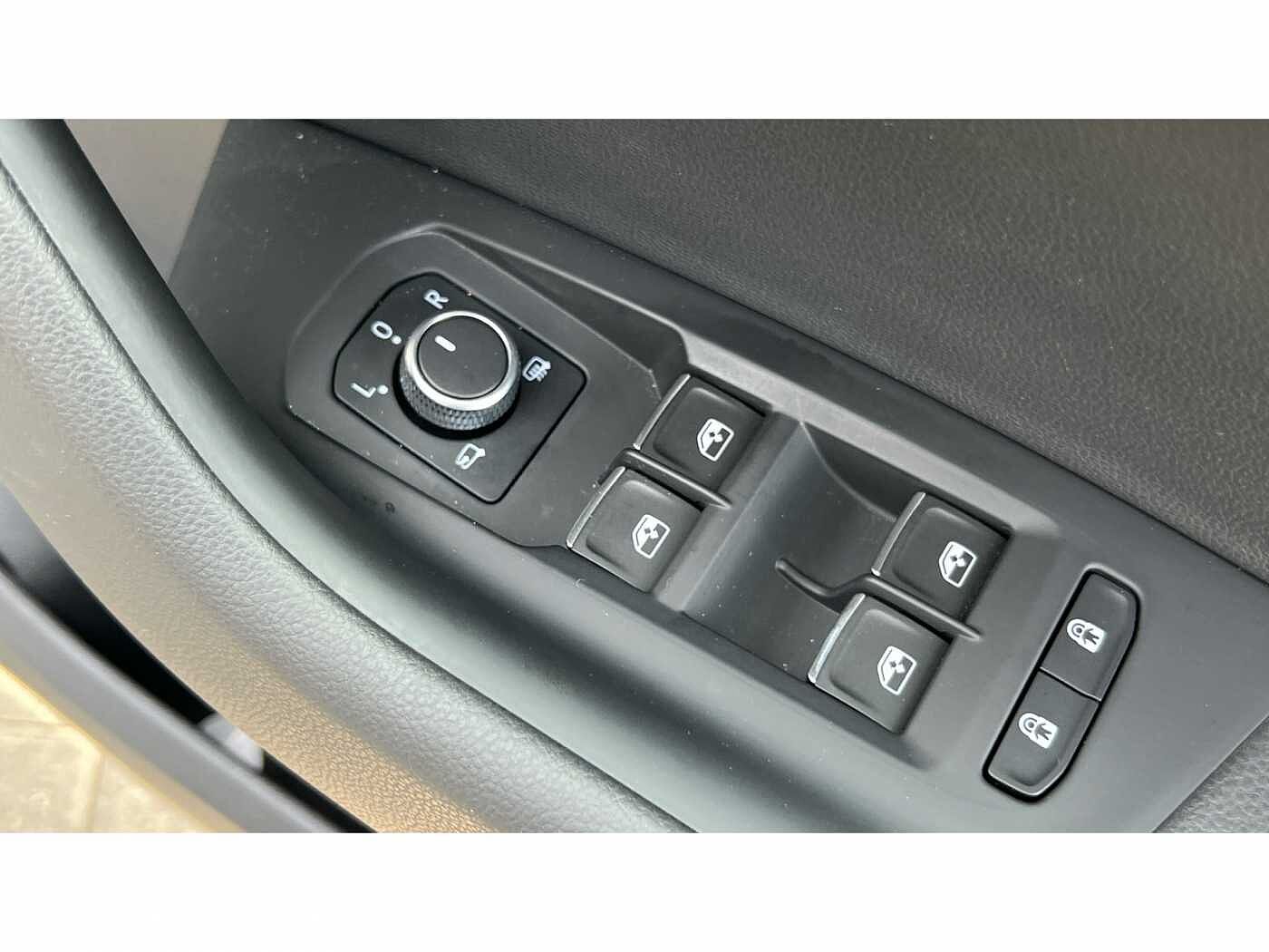 Volkswagen Touareg 3.0TDI (286ps) Black Edition 4Motion 5dr