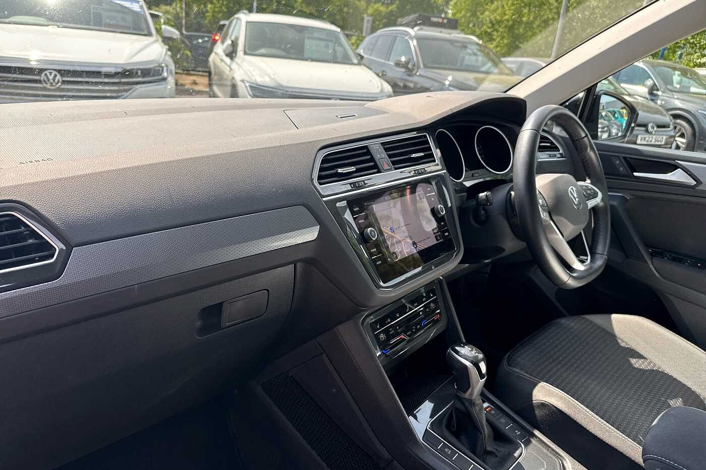 Volkswagen Tiguan 1.5 TSI (150ps) Active EVO DSG 5 door