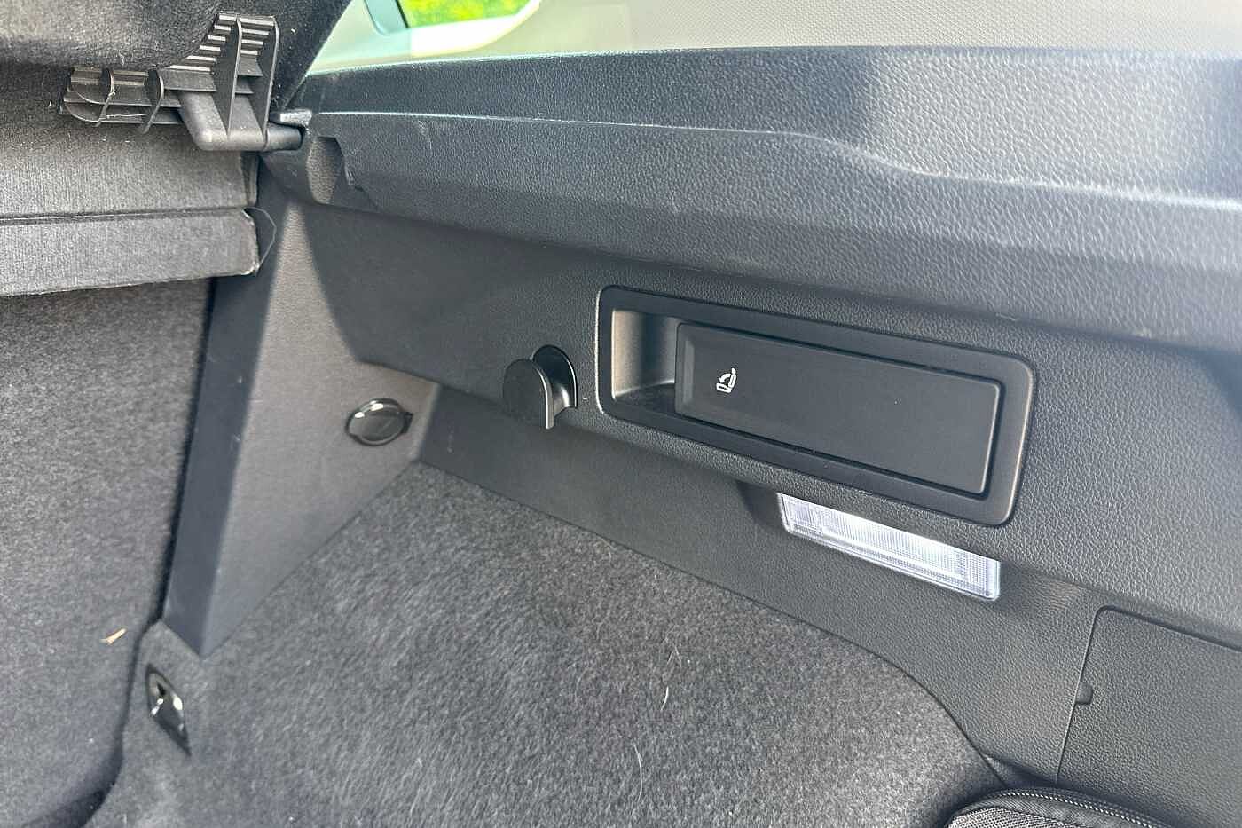 Volkswagen Tiguan 1.5 TSI (150ps) Active EVO DSG 5 door