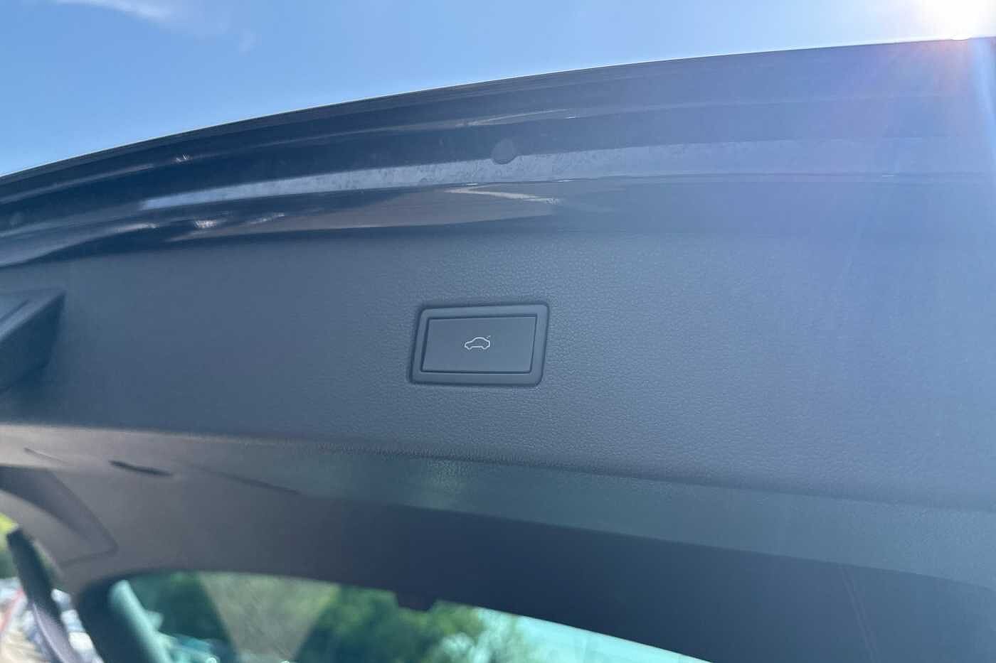 Volkswagen Tiguan 1.5 TSI (150ps) Active EVO DSG 5 door