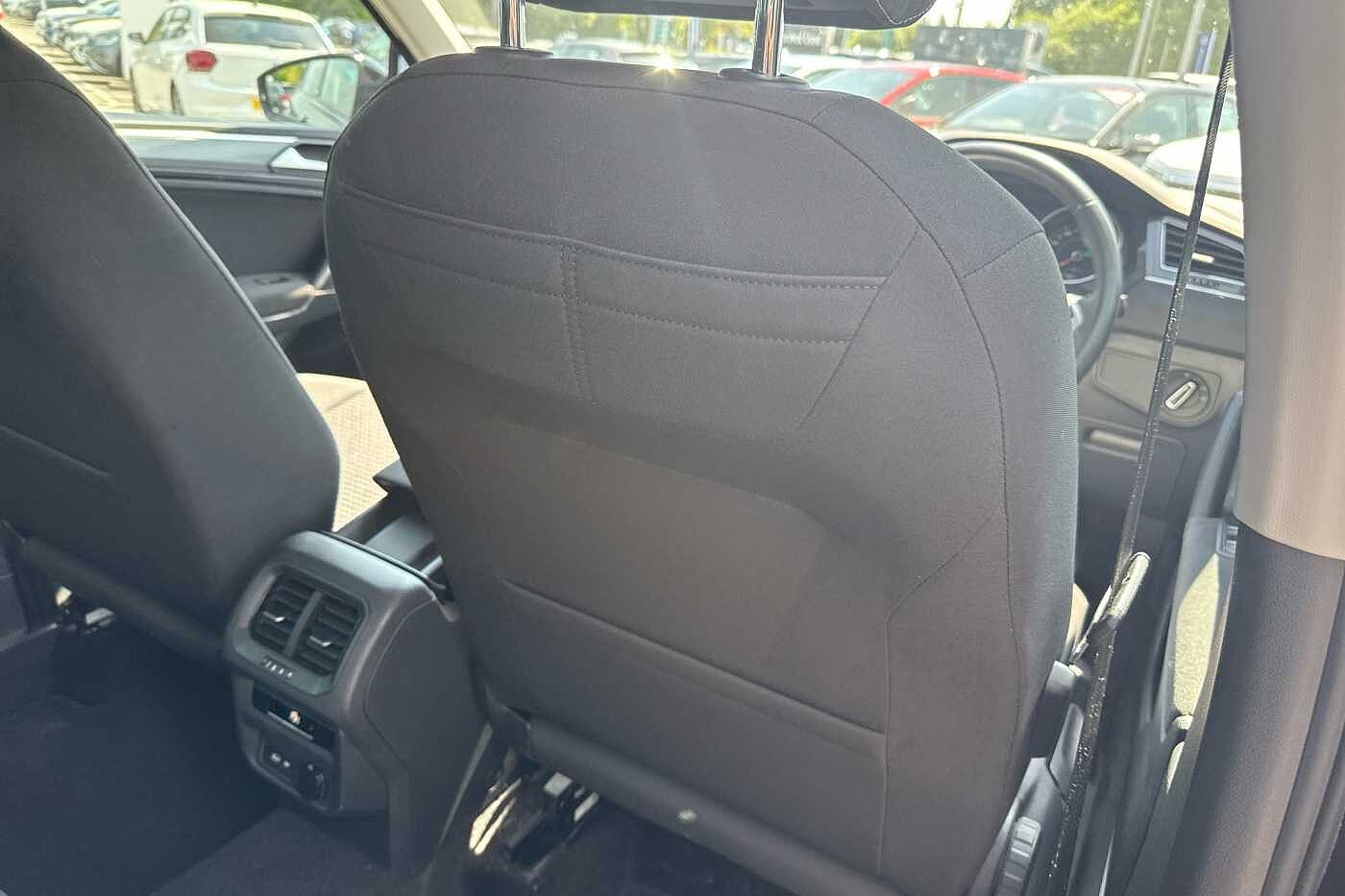 Volkswagen Tiguan 1.5 TSI (150ps) Active EVO DSG 5 door