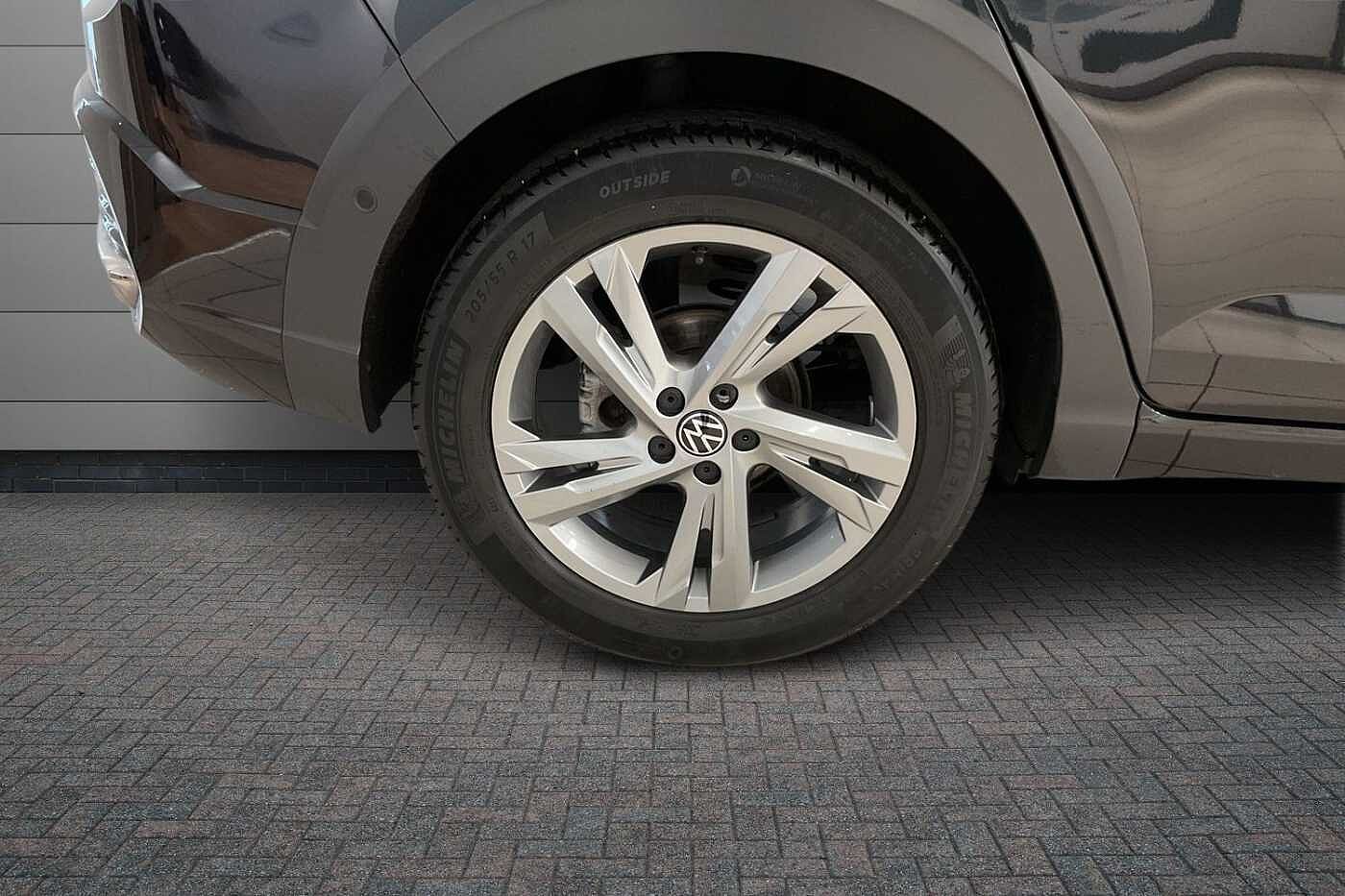 Volkswagen Taigo 1.5 TSI R-Line SUV 5dr Petrol DSG Euro 6 (s/s) (150 ps)